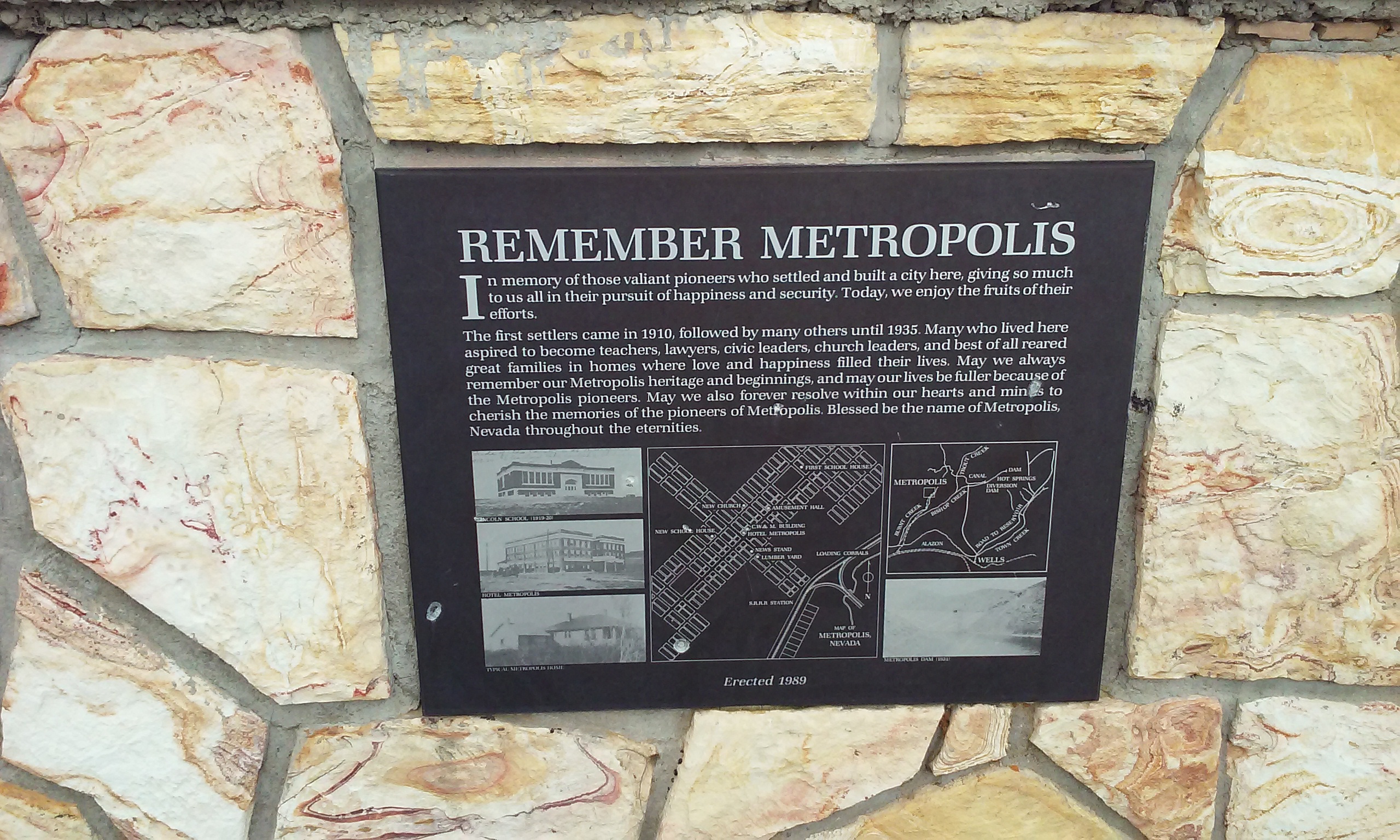 Metropolis Memorial