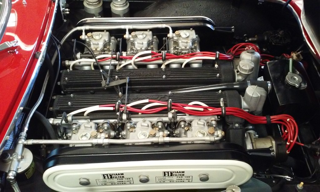 Lamborghini 400GT motor in the car.