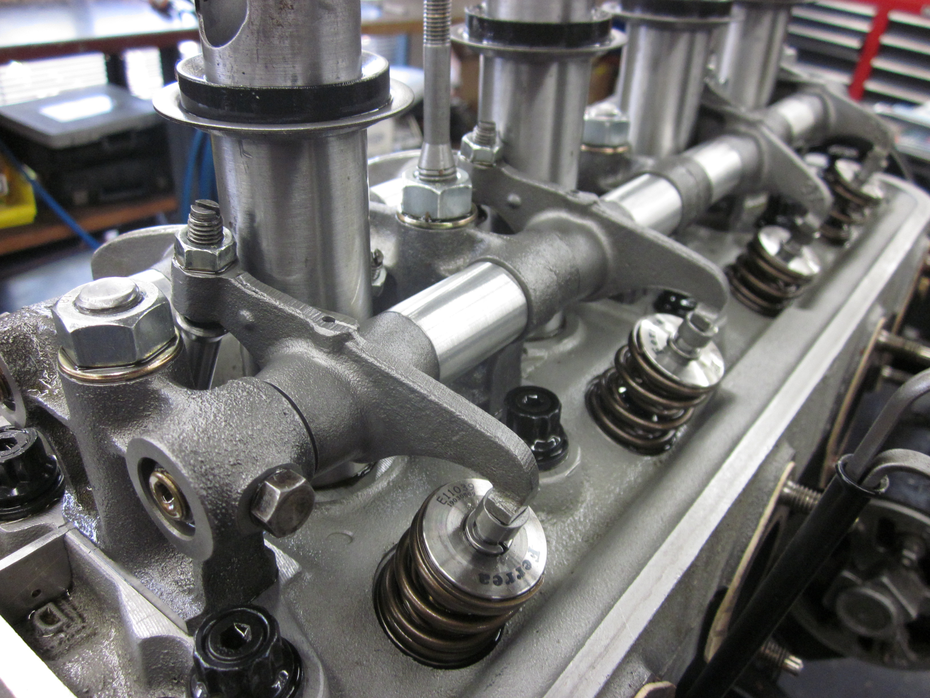 Peugeot 203 Hemi Head