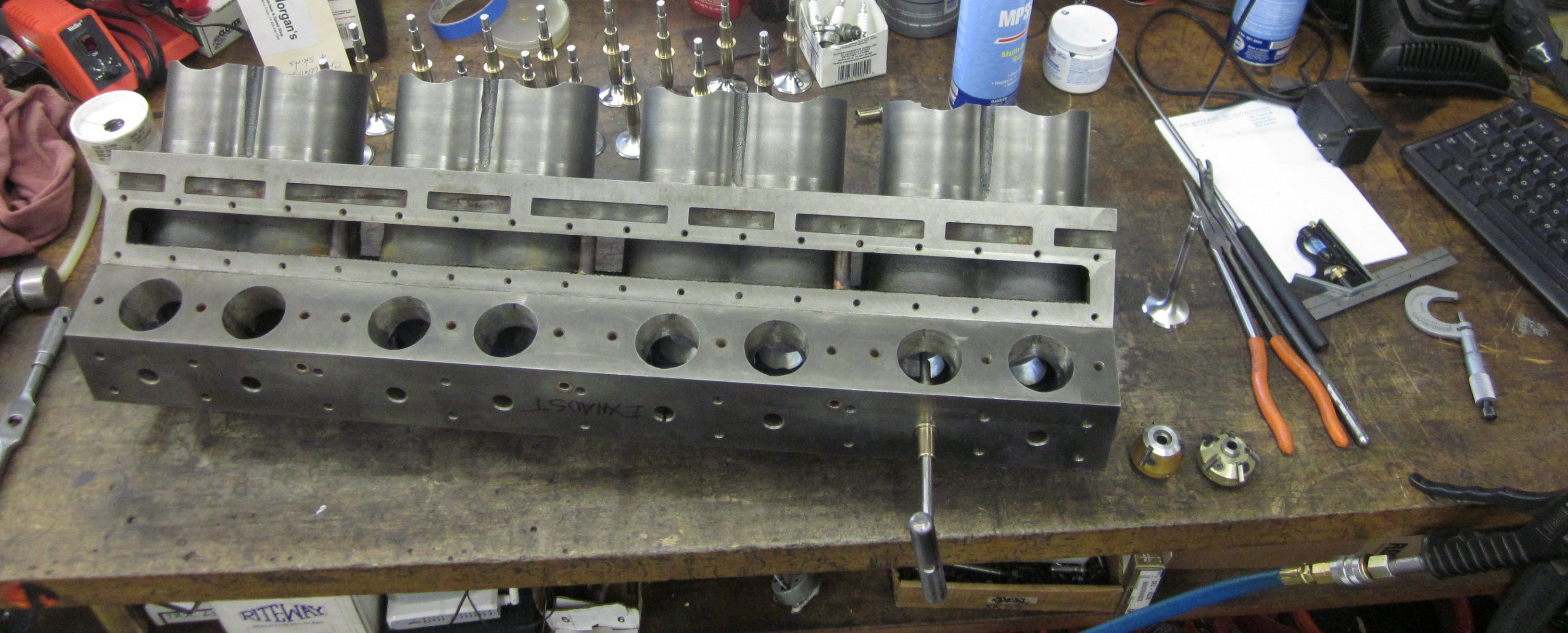 Bugatti Type 57 valve seat cutting on a new cylinder block